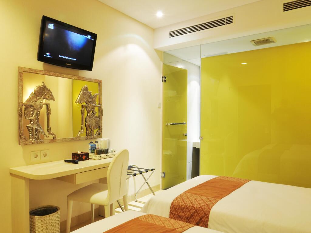 Джокьякарта: Pyrenees Jogja Hotel