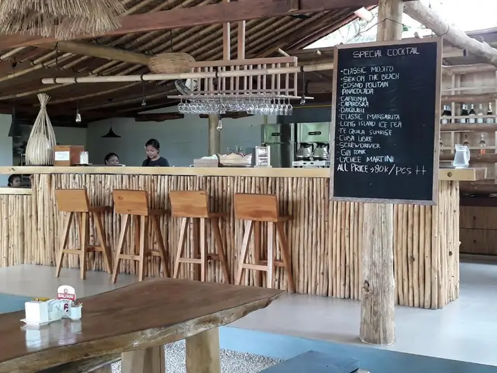 Бунутан: Rumah Adi