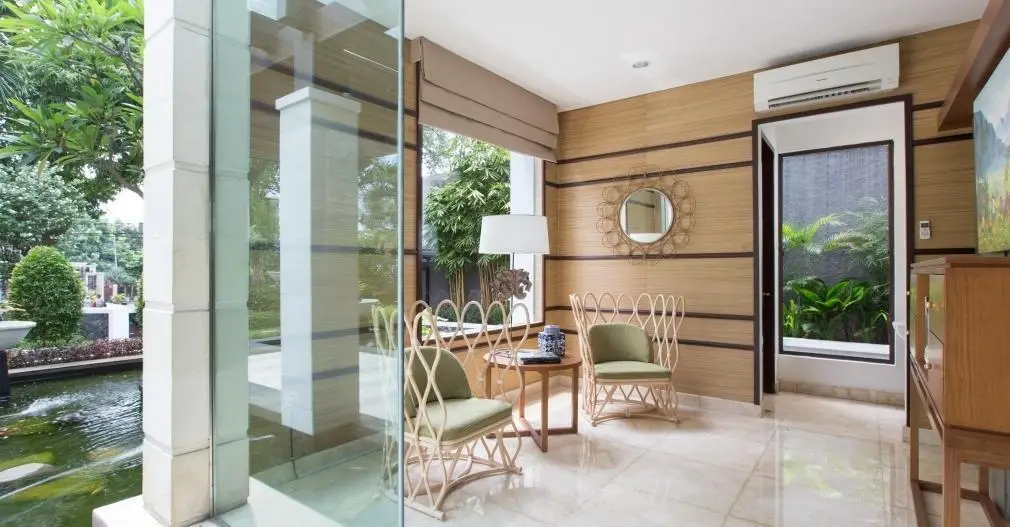 Джакарта: M Residence Menteng