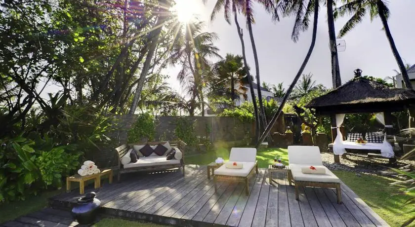 Саба: Majapahit Beach Villas - Villa Nataraja