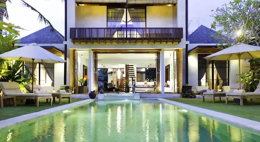 Саба: Majapahit Beach Villas - Villa Nataraja