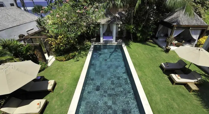 Саба: Majapahit Beach Villas - Villa Nataraja
