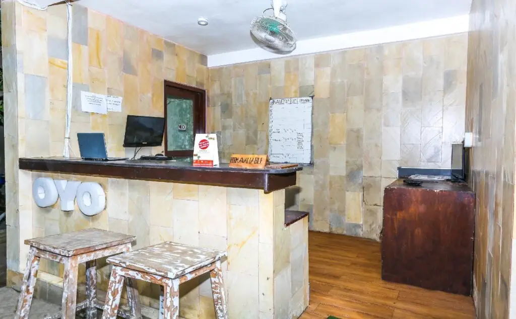 Гили Траванган: OYO 1544 Ozzy Cottage and Bungalow