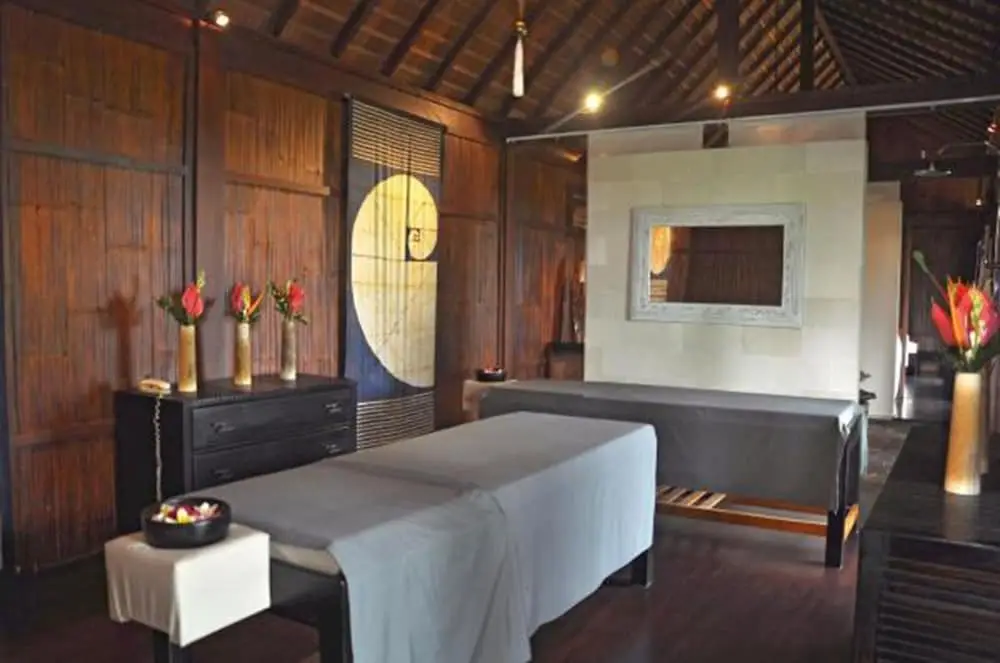 Тембок: Awan Biru Resort