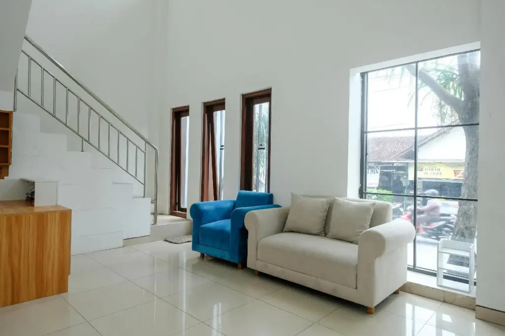Джокьякарта: Grand Surya Hotel Yogyakarta