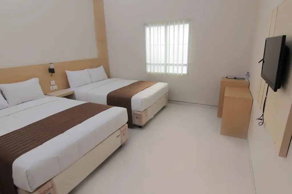 Джокьякарта: Grand Surya Hotel Yogyakarta