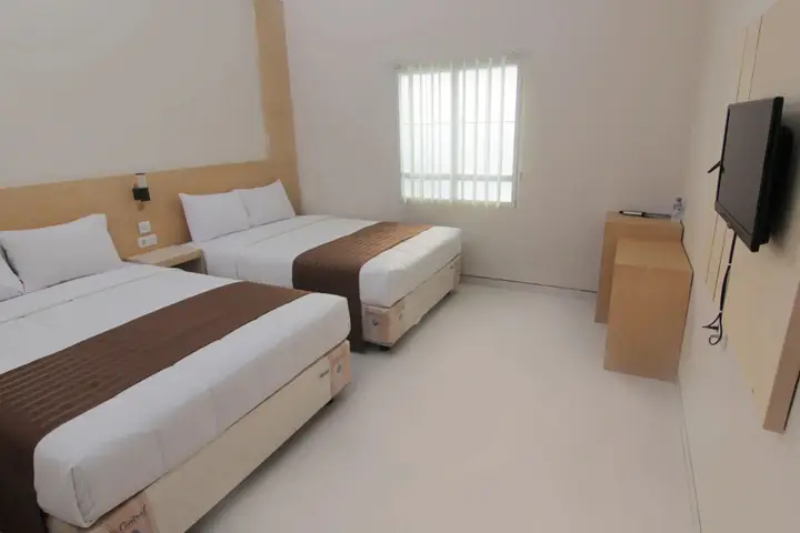 Джокьякарта: Grand Surya Hotel Yogyakarta