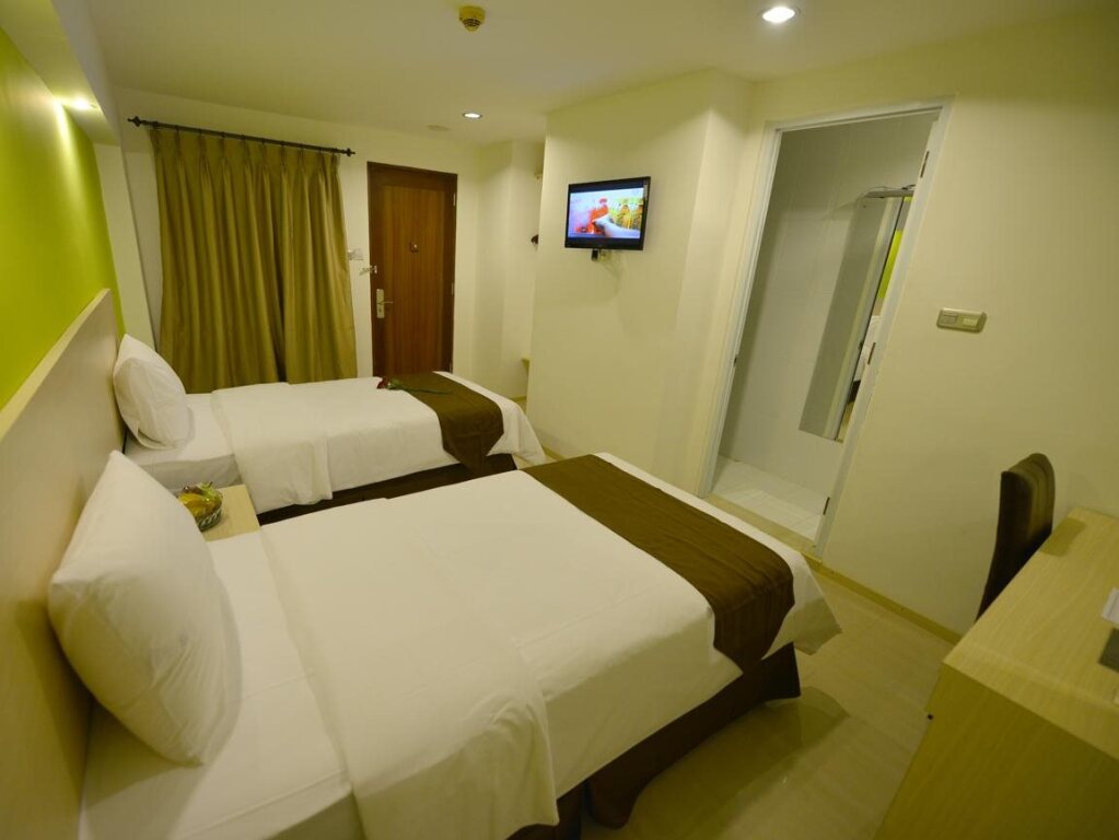 Бандунг: The Naripan Hotel Bandung By Amazing