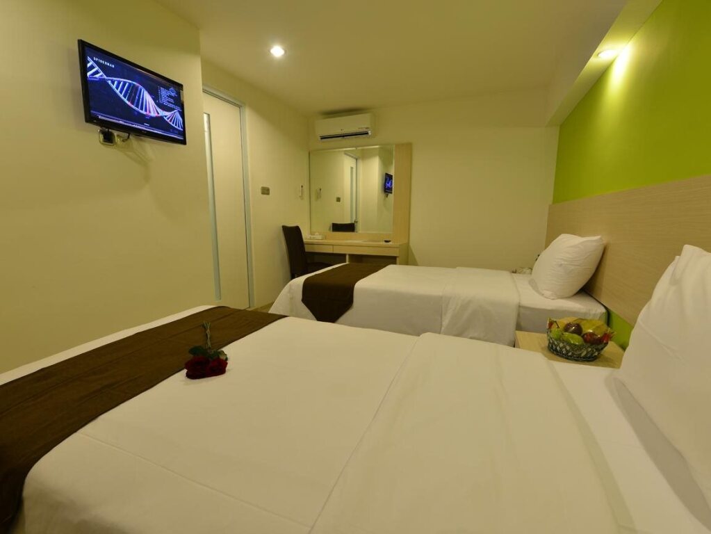 Бандунг: The Naripan Hotel Bandung By Amazing