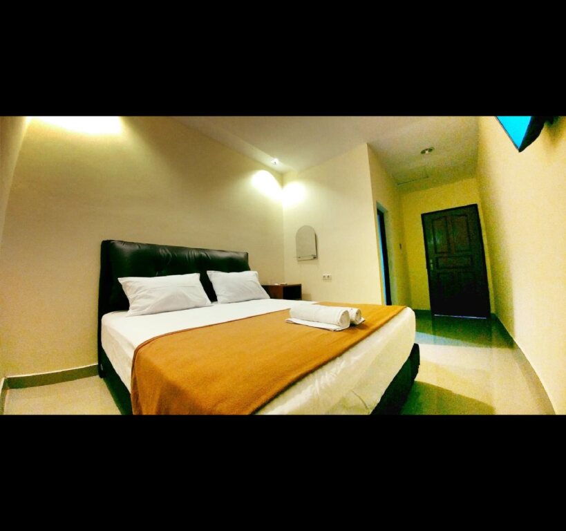 Манадо: Quint Hotel