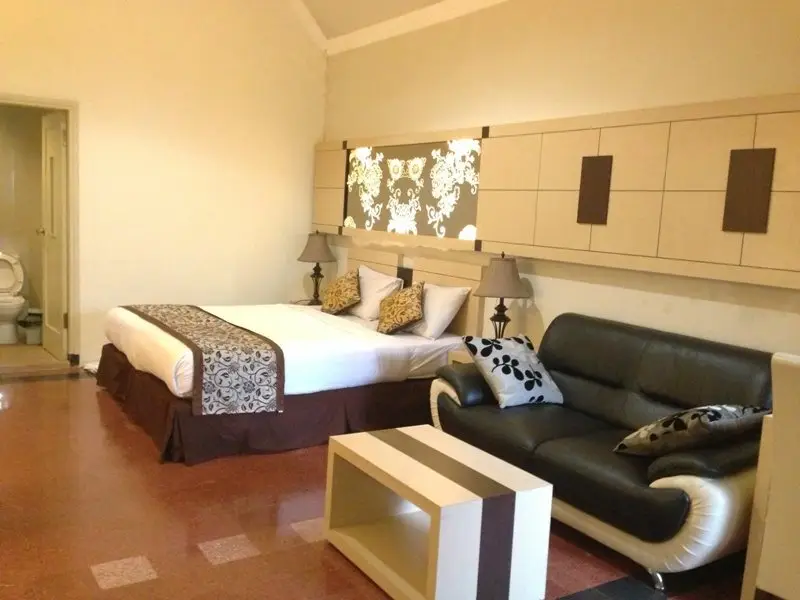 Маланг: Srikandi Guest House