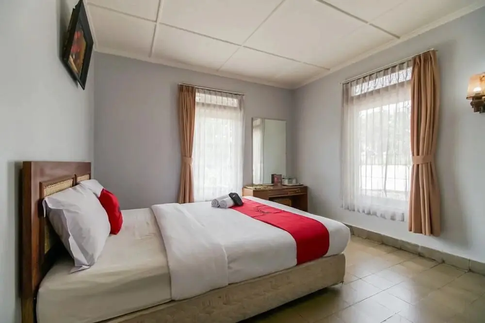 Букиттинги: RedDoorz near Ngarai Sianok Bukittinggi