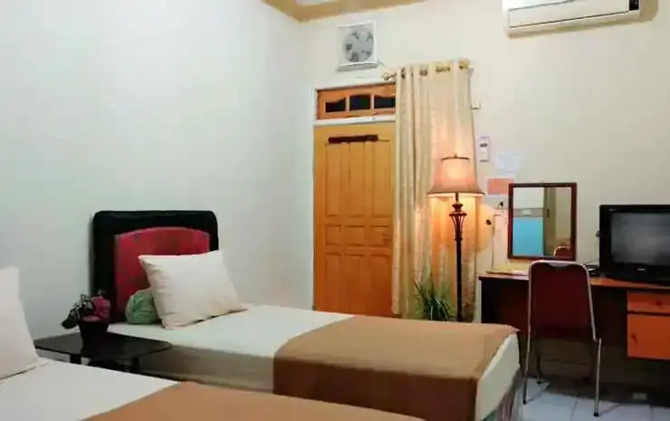 Белитунг: Hotel Simpang Empat