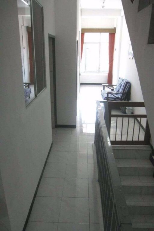 Сурабая: Providence Homestay