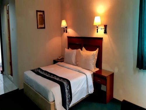 Палу: Citra Mulia Hotel