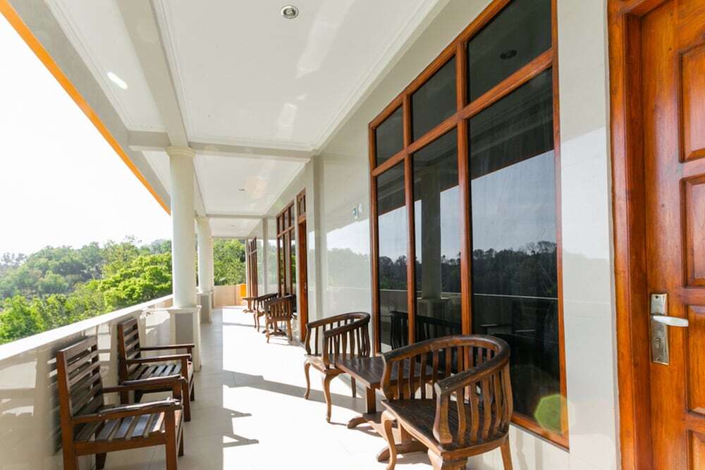 Парангтритис: RedDoorz near Parangtritis Beach