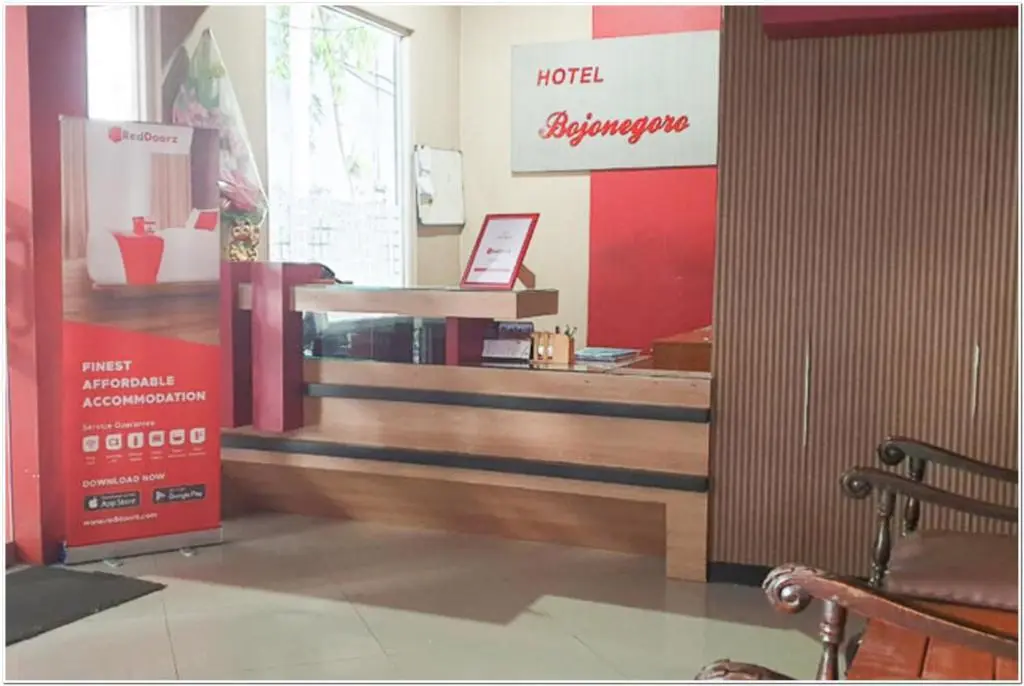 Боджонегоро: RedDoorz near Bojonegoro Train Station