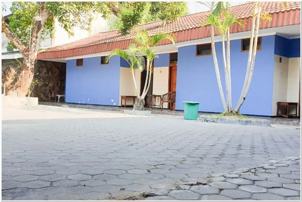 Боджонегоро: RedDoorz near Bojonegoro Train Station