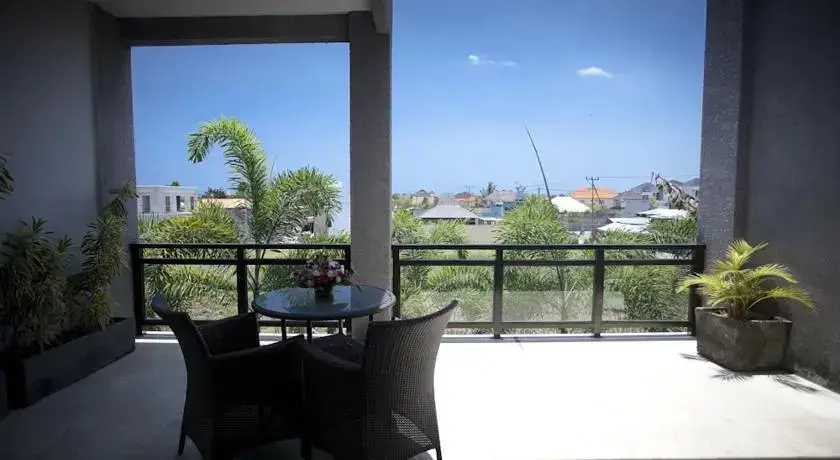 Чангу: Lima Puri Villa