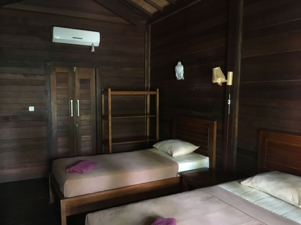Гили Траванган: Oceane Paradise Bungalow