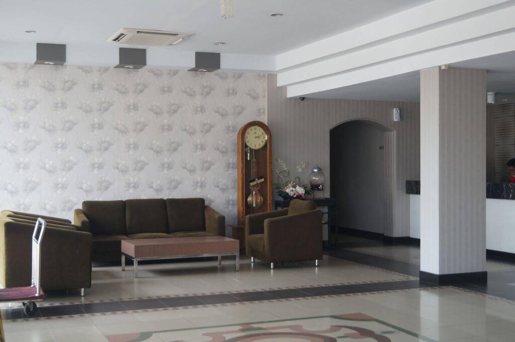 Дури: Surya Hotel Duri