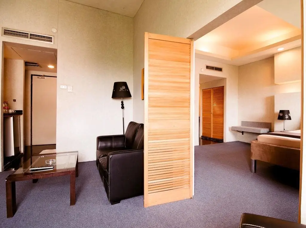 Джакарта: Peninsula Hotel