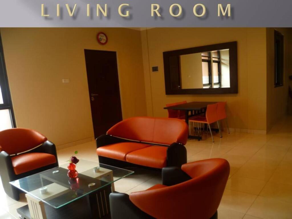 Ngaglik: Twin House