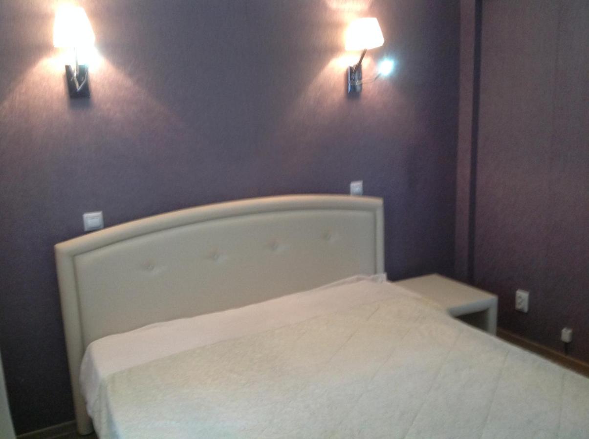 Сочи: Apartment Ostrovskogho 37