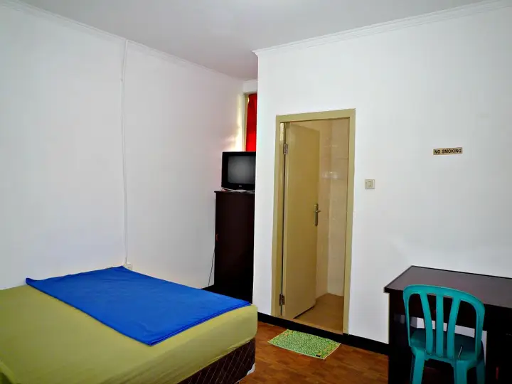 Бандунг: De Sun Pasteur Guest House by HouseinBandung