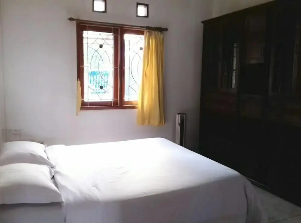 Бандунг: De Nuansa Dago Villa by HouseinBandung
