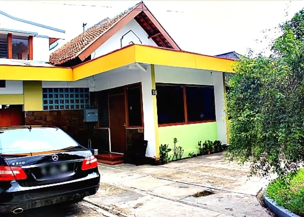 Бандунг: De Hoff Cihampelas Cottage