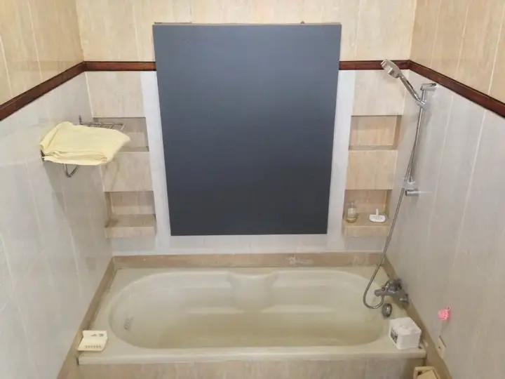Семаранг: Guest House Djojonagoro