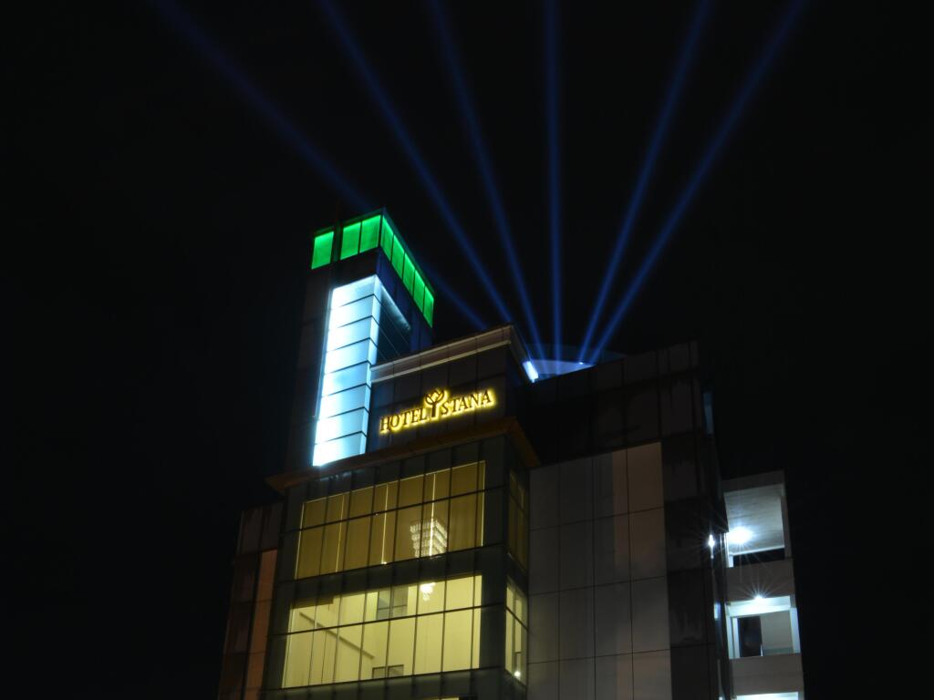 Тулунгагунг: Istana Hotel