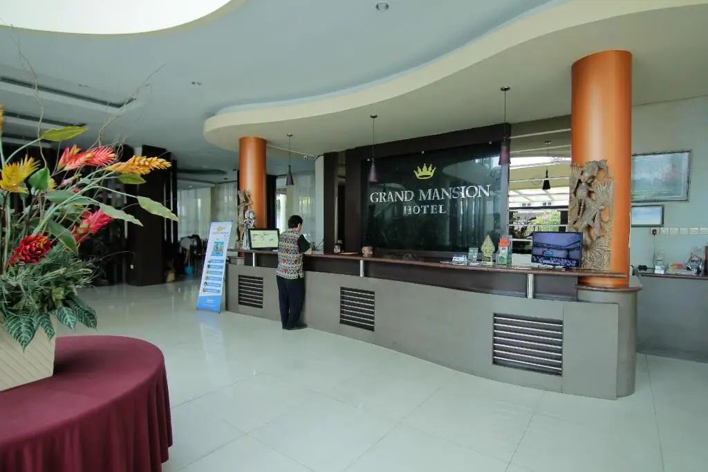 Grand Mansion Hotel Blitar — фото 1