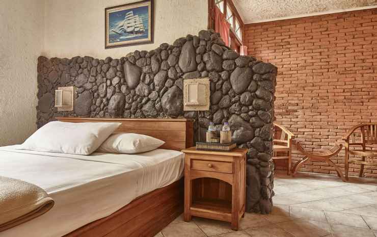 Аньер: Anyer Cottage Beach Resort