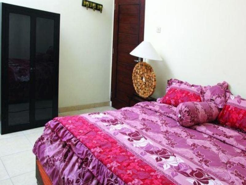Батуретно: Pondok Villa Hotel