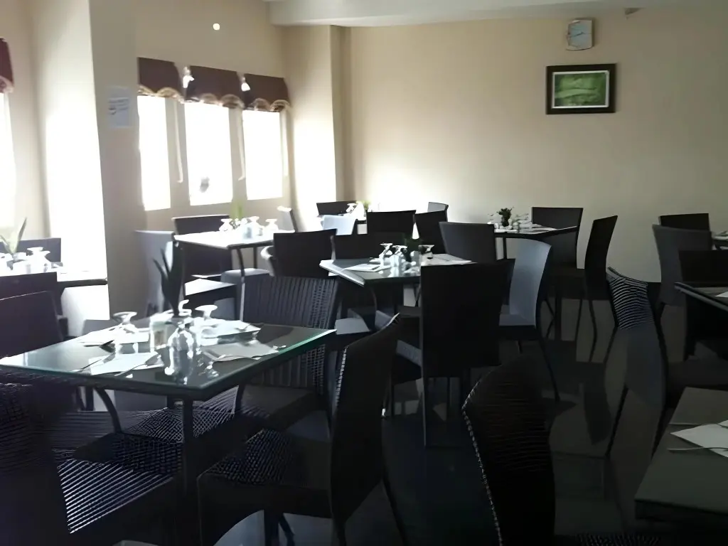 Букиттинги: Bunda Hotel Bukittinggi