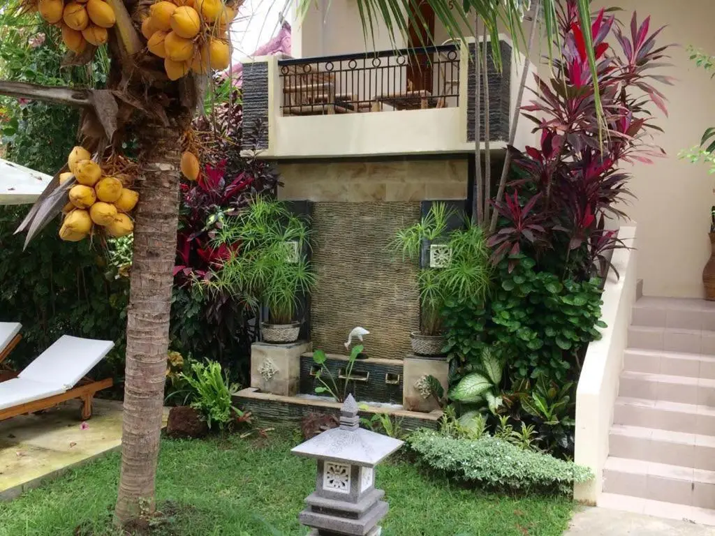 Каликбукбук: Astina Hotel