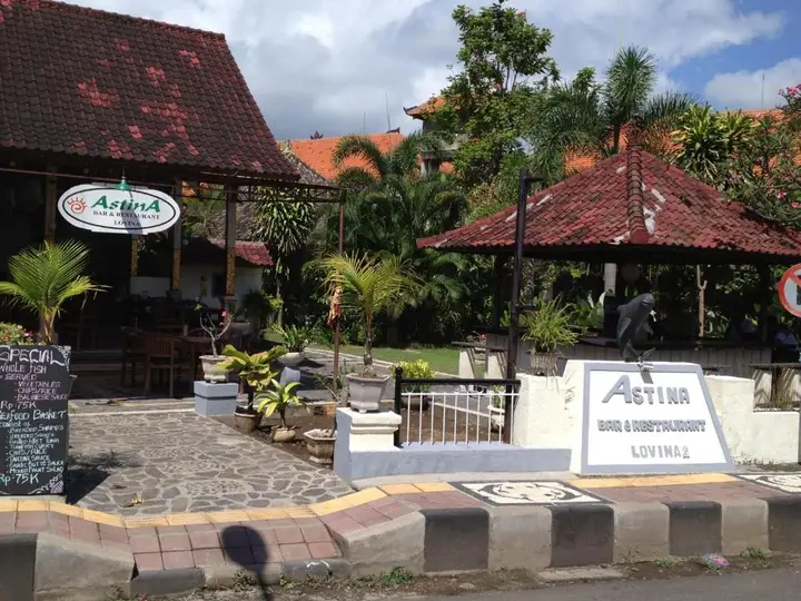 Каликбукбук: Astina Hotel