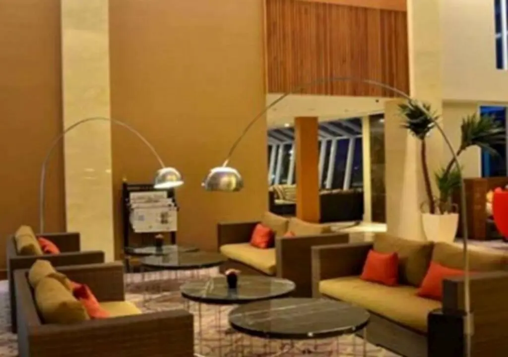Бандар-Лампунг: Emersia Hotel & Resort