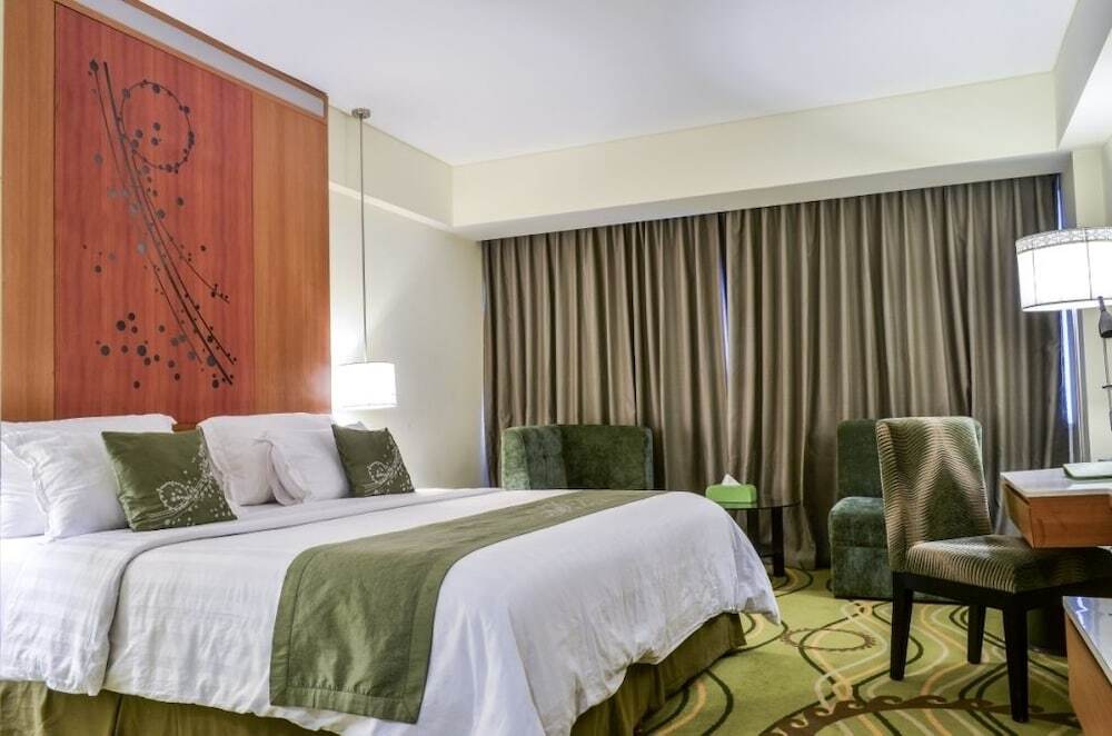 Сентани: Grand Allison Hotel
