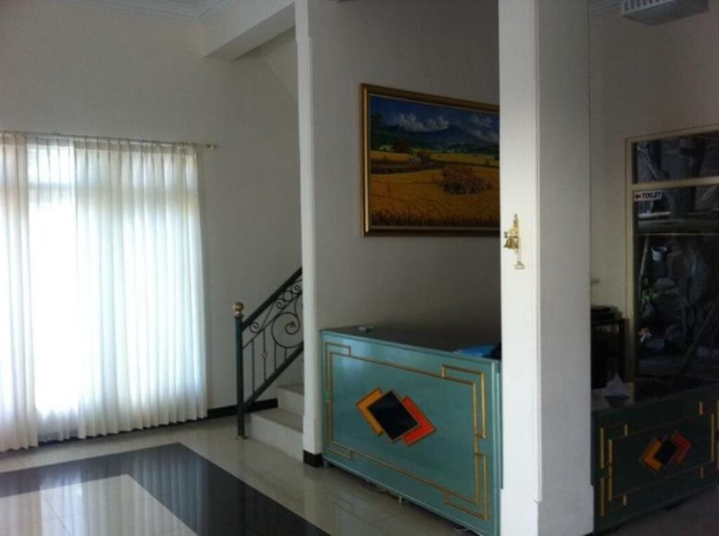 Ngaglik: Hotel Savitri Country