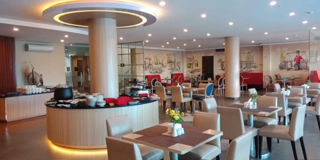 Самаринда: Hotel MJ