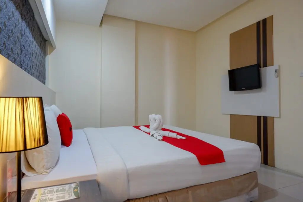 Кендари: RedDoorz Plus near Hotel Benua Kendari
