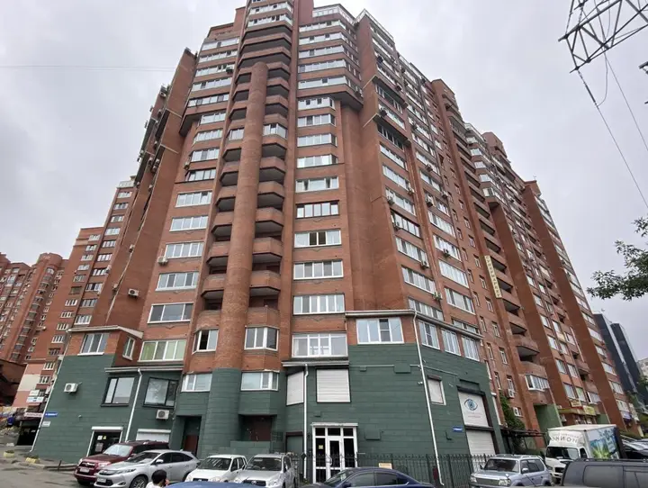 Владивосток: Апартаменты на улице Авроровская 17