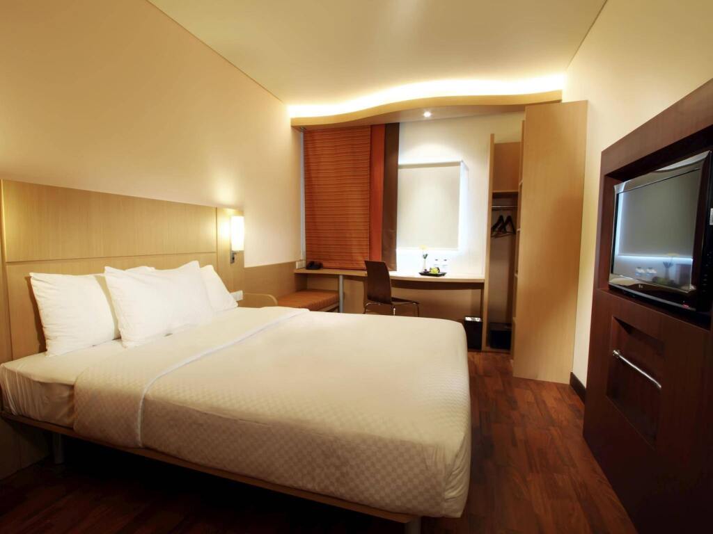 ibis Balikpapan — фото 1