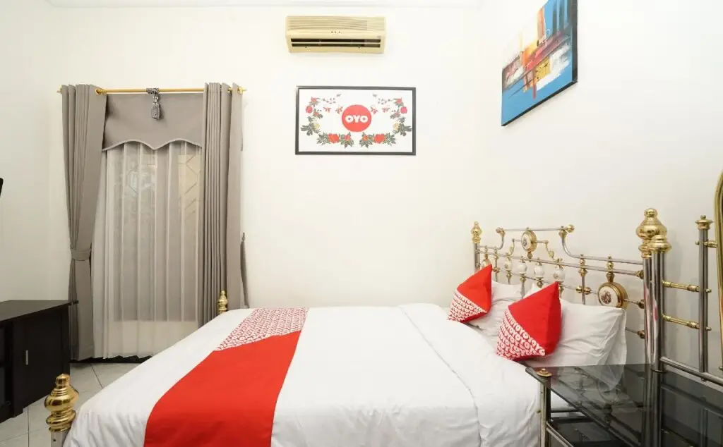 Сурабая: Tjahaja Baroe Homestay