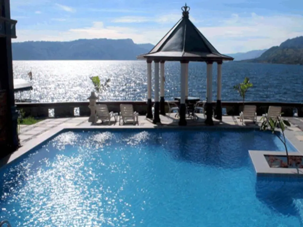 Озеро Тоба: Samosir Villa Resort