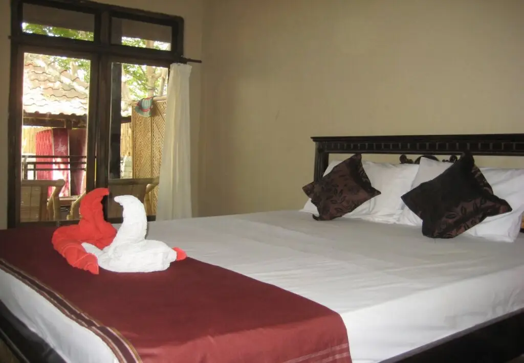 Гили Траванган: Tamu Tamu Hotel