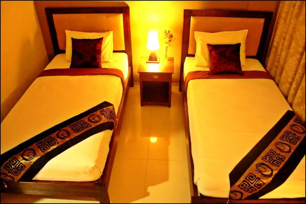 Джокьякарта: Summer Season Hotel